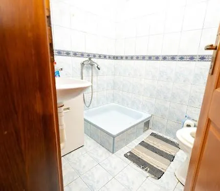Apartment Votor