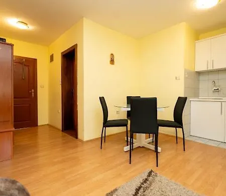 Apartment Votor